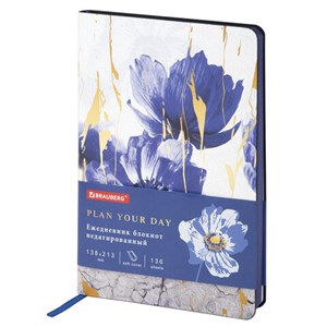 Ежедневник недатированный А5 (138х213 мм), BRAUBERG VISTA, под кожу, гибкий, 136 л., "Blue flowers", 112013 - фото 1305124