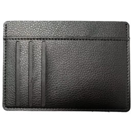 Картхолдер для трех карт с двумя дополнительными карманами, 12*8,6 см, черный, BRAUBERG, 238763
