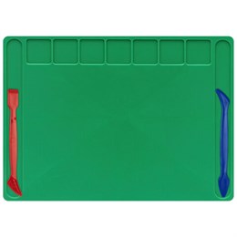 Доска для лепки А4, 280х200 мм, BRAUBERG KIDS, зеленая, 7 отделений для пластилина, 2 стека, 274258